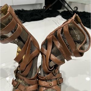 Guess mesh ankle boots!